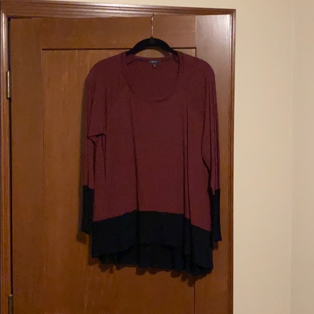 Long sleeve maroon blouse